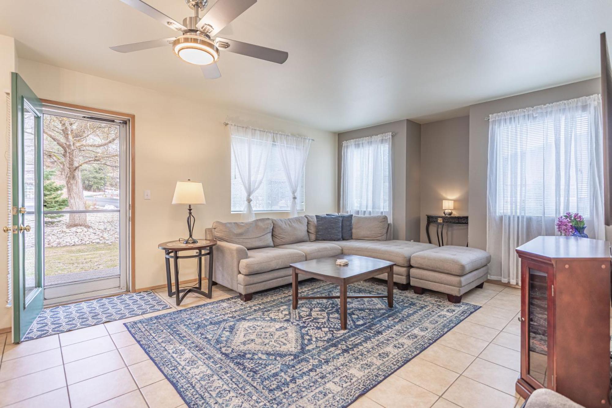 Walk To Downtown Leavenworth * Sleeps 6 + Pets * Ground Level Gem! Exterior foto
